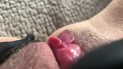 Girl with Beautiful Pink Pussy Lips Mastubate until Orgasm - chicassexis.org